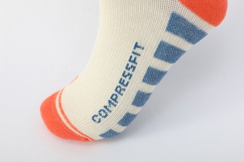 Soft Skin-Friendly Merino Wool Ski Socks Winter Essential Thick Warm Winter Merino Wool Ski Socks