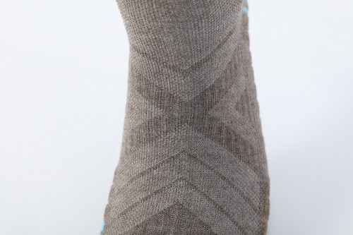 Hot Sale Soft Merino Wool Hiking Socks, Moisture Wicking, Anti Odor, Keep Feet Dry And Comfy All Day