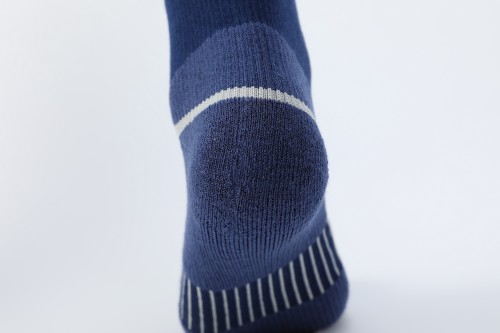 Breathable Anti-Odor Merino Wool Soccer Socks Men Women Athletic Merino Socks Merino Wool Sports Socks