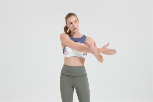 Custom Women's Merino Wool Sports Bra | Yoga & Outdoor Activities  | From Chinese Factory