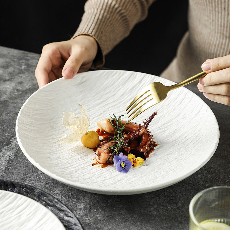 White Ceramic Deep Dish Pasta Plate in Fine Dining Restaurant, Holding Sauced Pasta for Gourmet Presentation