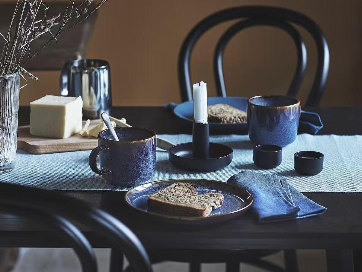 Reactive Glaze Ceramics