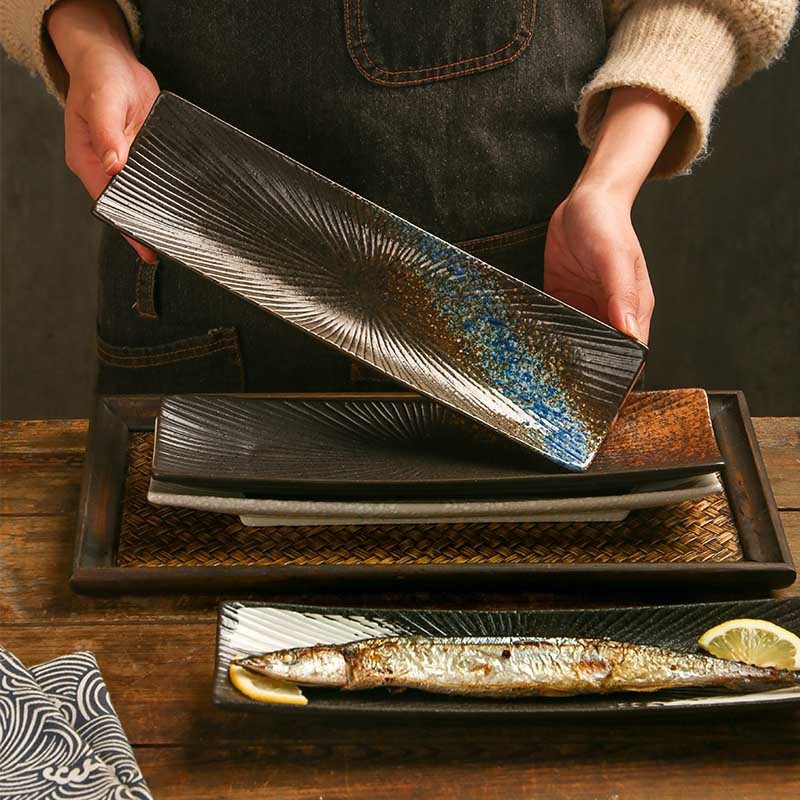 Close-Up of Textured Rim on White Porcelain Pasta Plate, Functional and Aesthetic Surface for Fine Dining