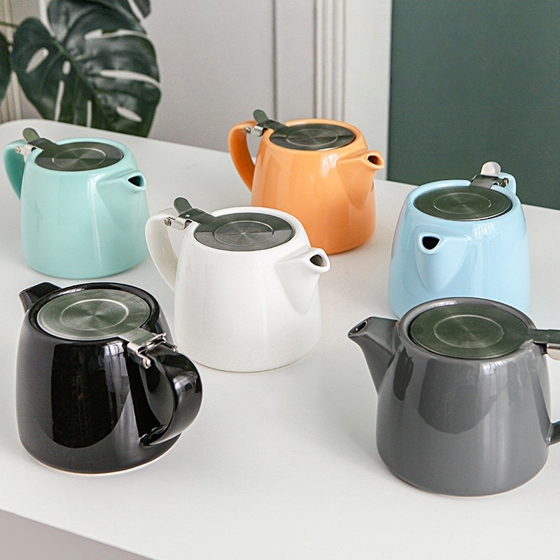 Japanese Stoneware Teapot Usage Scene At Home