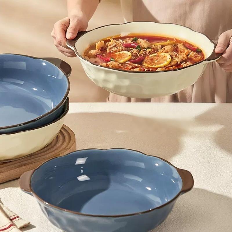 Porcelain Soup Bowl Large Handheld Usage Scene