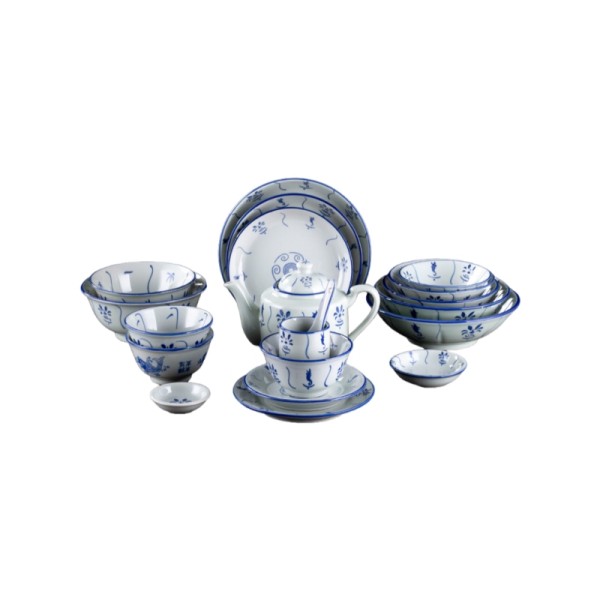 Vintage Blue & White Porcelain Dinnerware Set | Bowls, Plates & Teapot for Traditional Dining