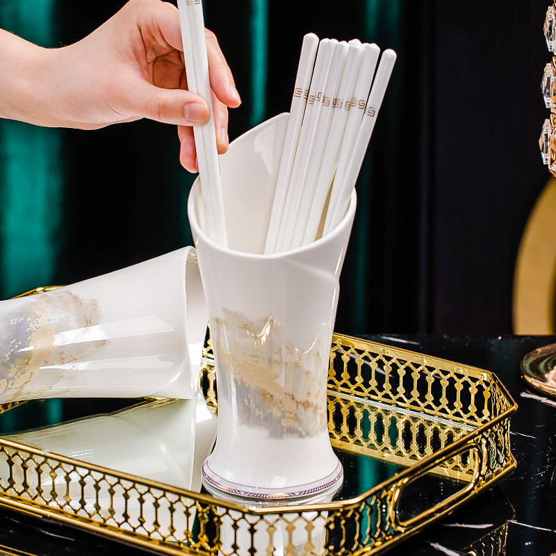 Luxury Ceramic Chopstick Holder Usage Scene