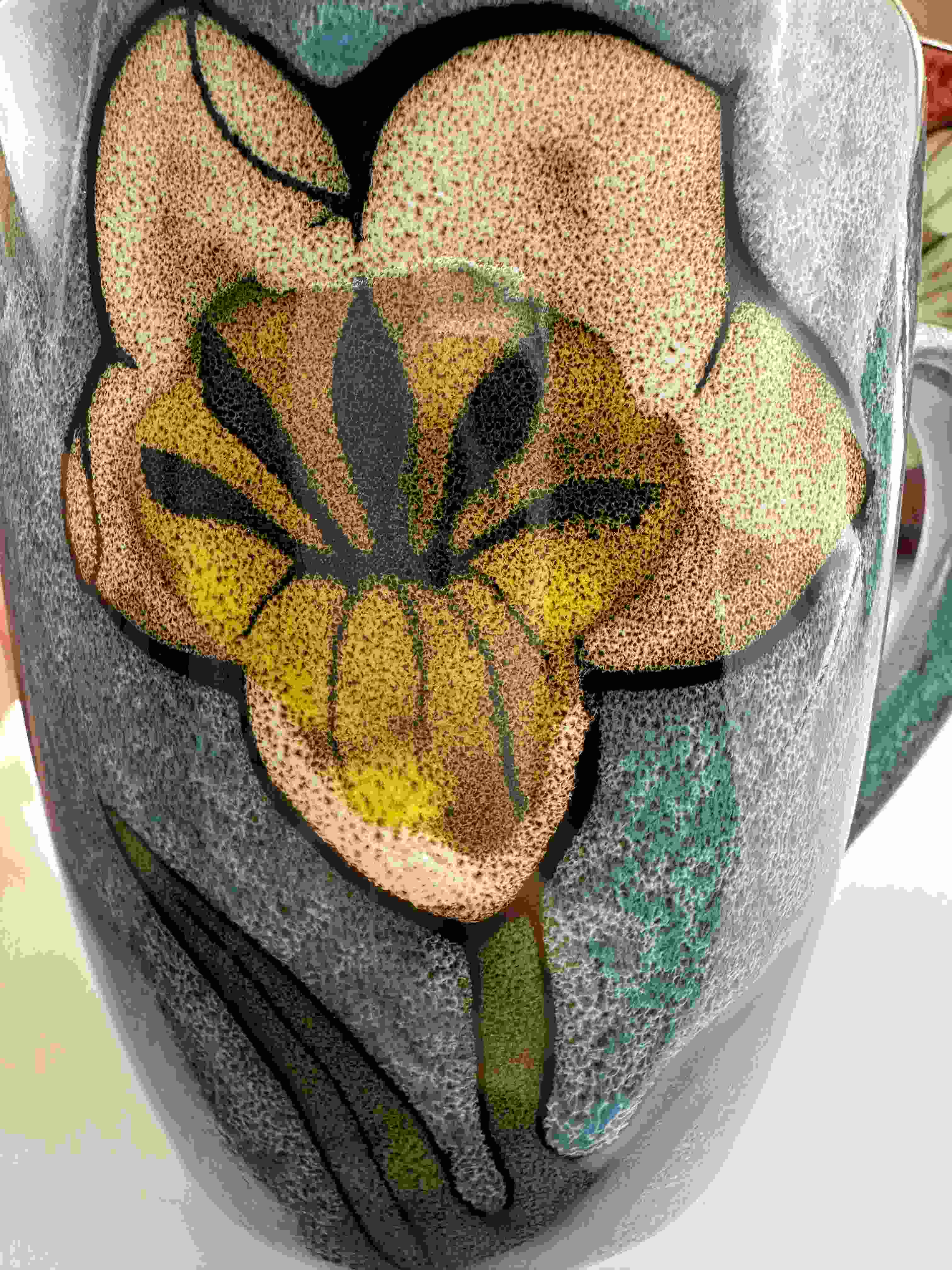 Gold Electroplated Bone China Mug in White, Featuring Gold Handle, Base \u0026 Heart Design, 350ml Capacity for Coffee