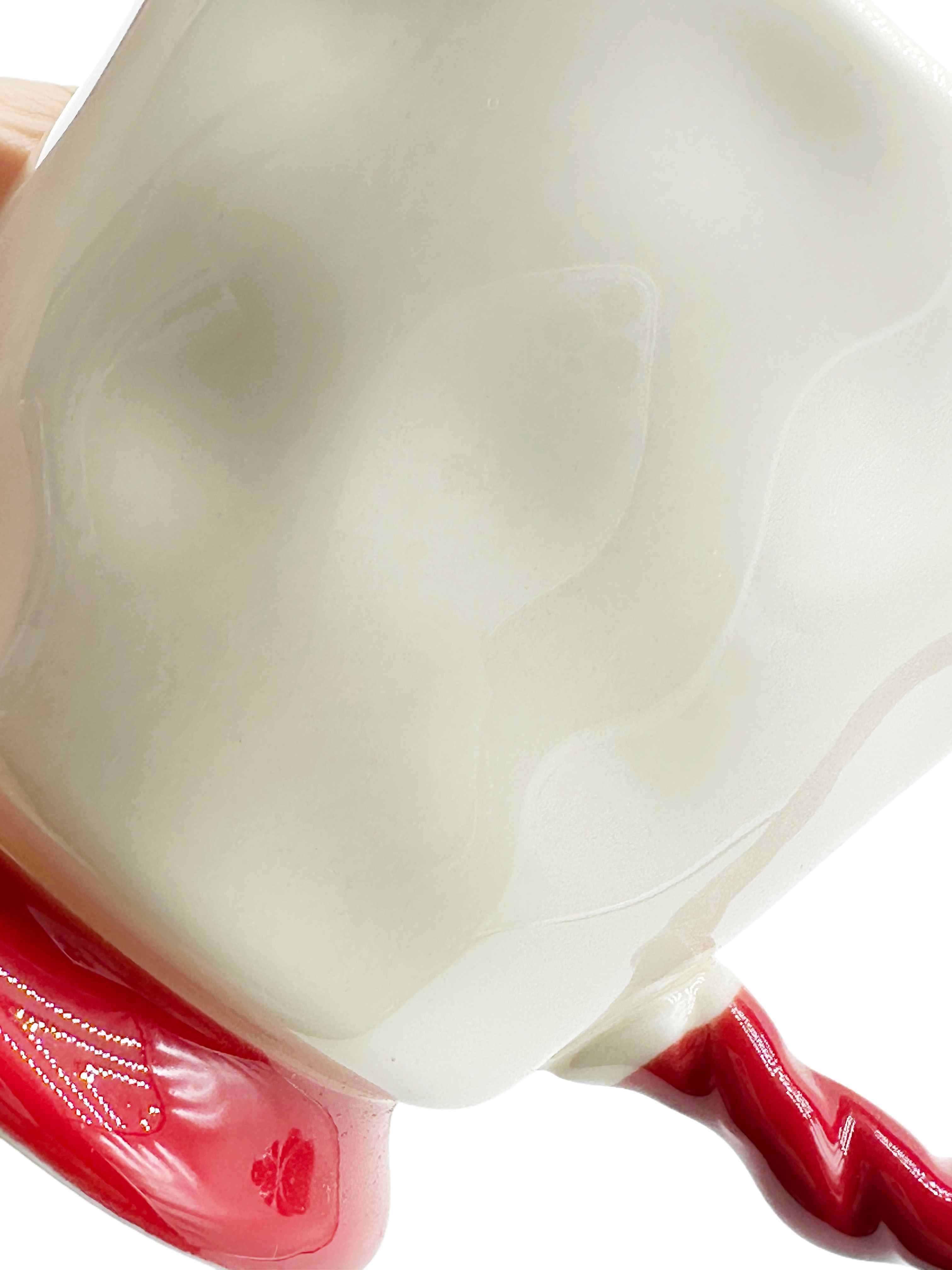 Close Up of Gold Electroplated Handle and Heart Design on White Bone China Coffee Cup, Premium Metallic Finish