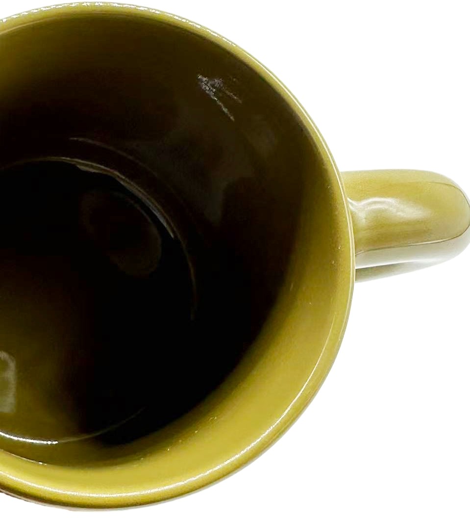 Side View: Espresso Cup & Saucer