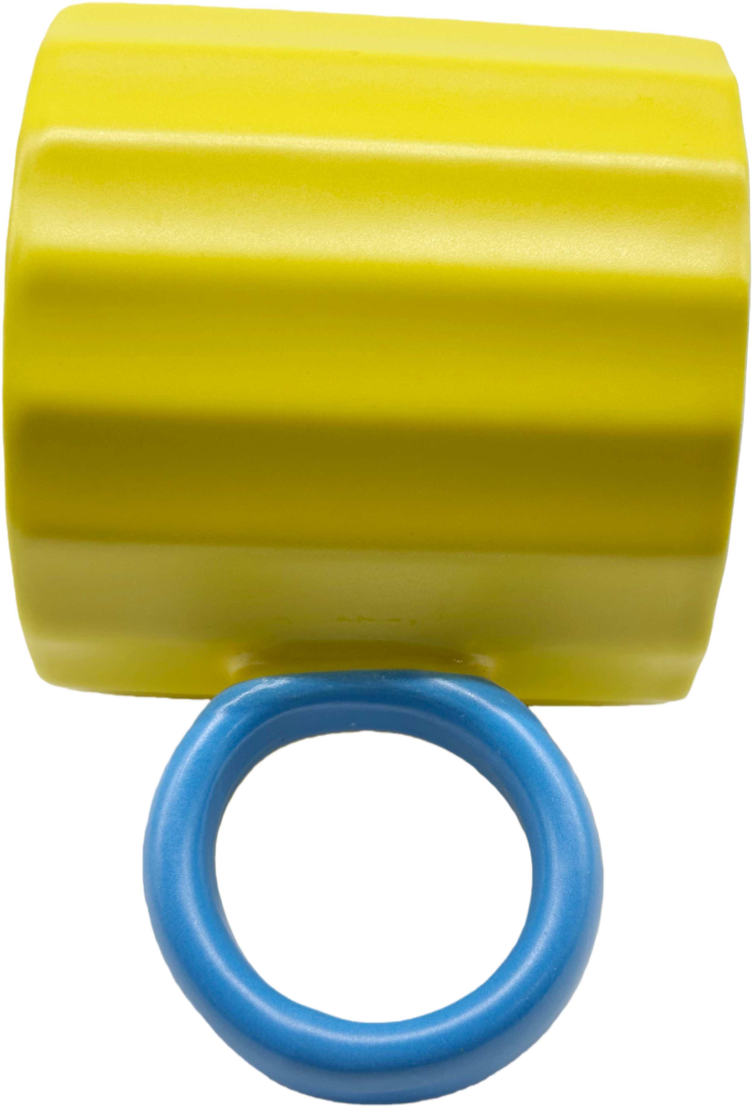 Side View: Espresso Cup & Saucer