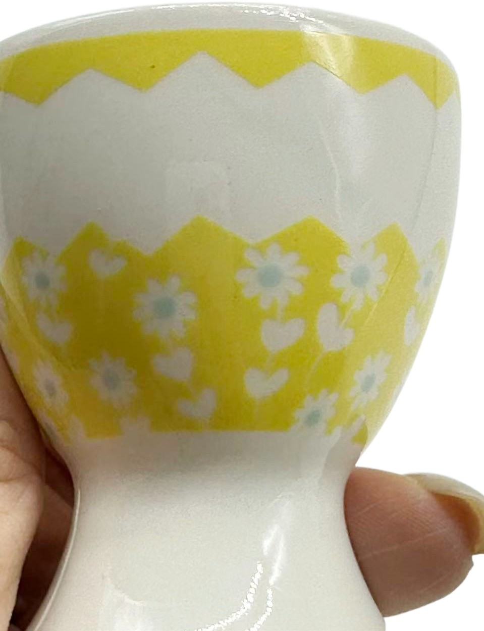 Pattern: Bee YOUtiful Kids Cup Design