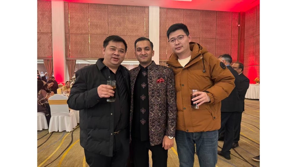 Group photo with our Nepal partner during a special celebration