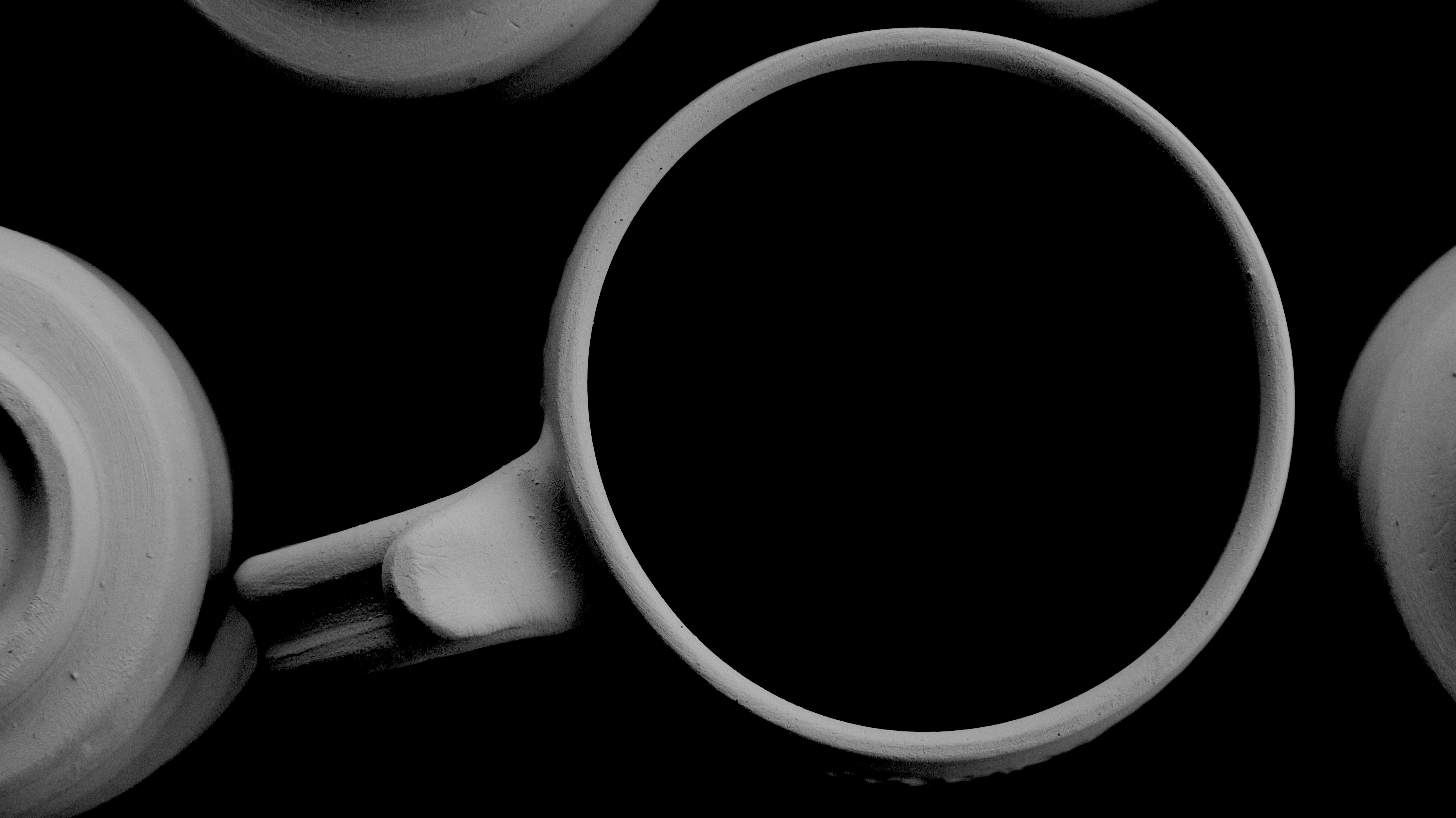 A Ceramic Drinkware Manufacturer's Guide to Glazes, Shapes, and Food Safety Standards.