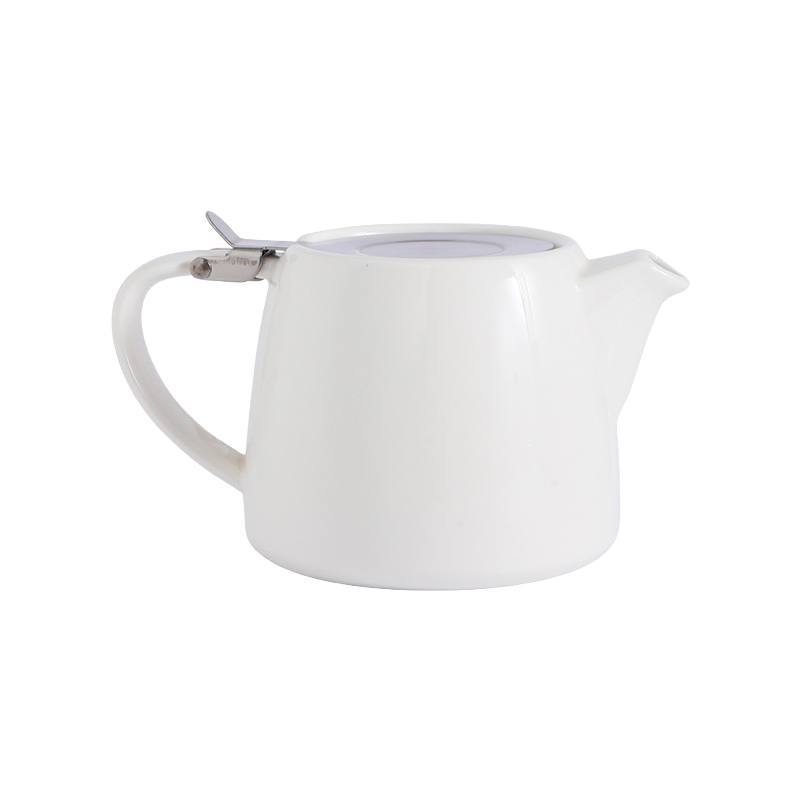Taza de café frente a taza de té frente a taza de desayuno: qué recipiente para cada menú
