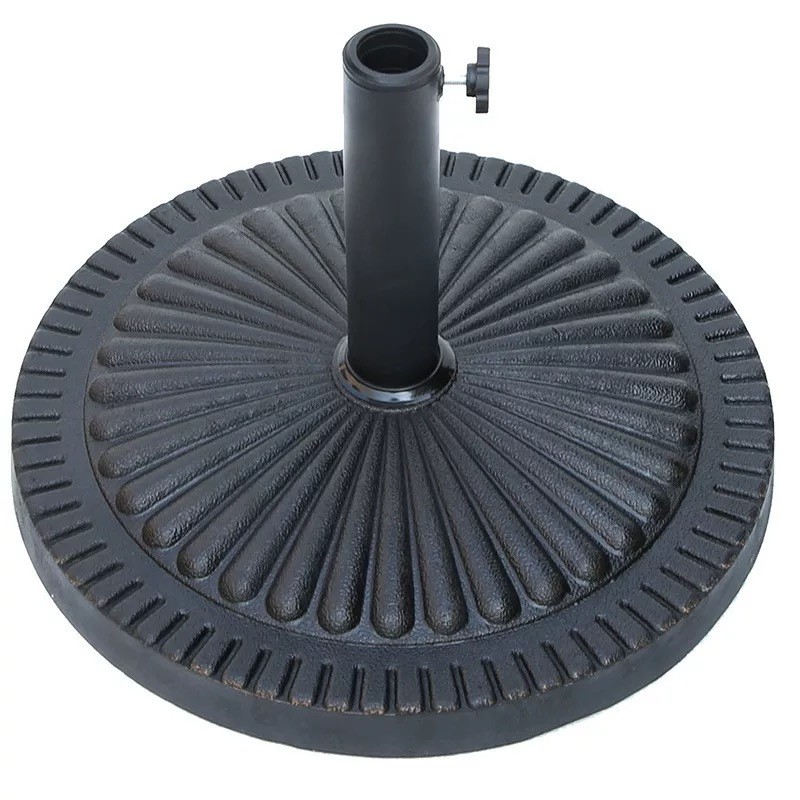 Central pillar umbrella resin base