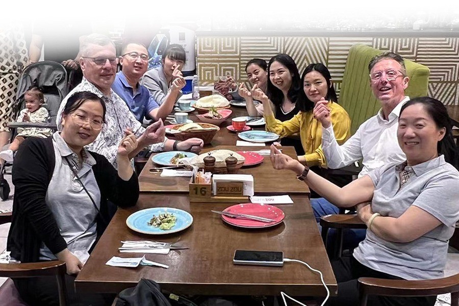 The Foris Hortus export team meeting buyers over a working lunch at a trade fair