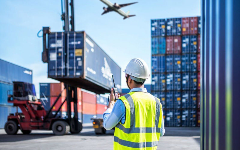 What shipping terms (Incoterms) do you offer, and how is pricing quoted?