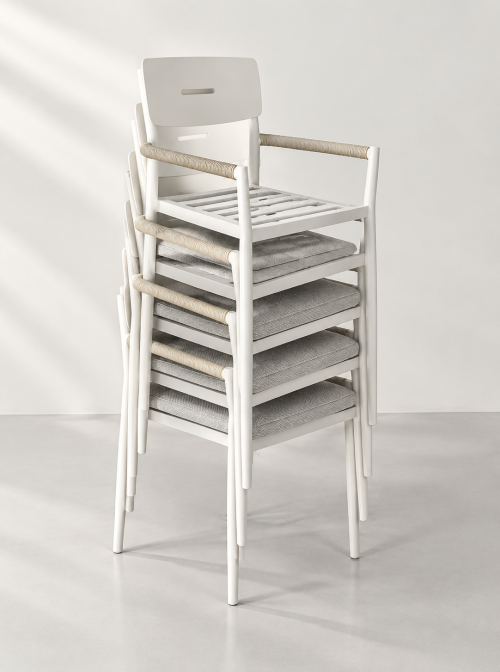 Aluminium Outdoor Armchair | White Slat-Seat Garden Chair with Removable Woven Cushion for Patio
