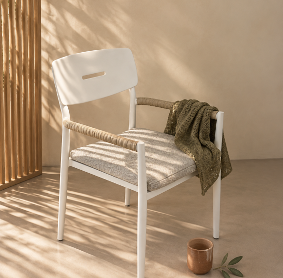 Aluminium Outdoor Armchair | White Slat-Seat Garden Chair with Removable Woven Cushion for Patio
