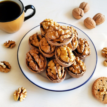 Bulk W185 Walnut Inshell | Xinjiang Thin-Shell Paper Walnut | 65%+ Kernel Rate