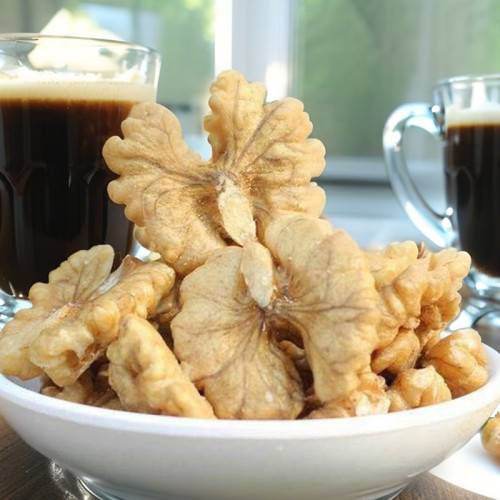 Wholesale Walnut Kernels Light Halves | Thin Shell, Easy Processing | Bulk B2B Supplier for Snack