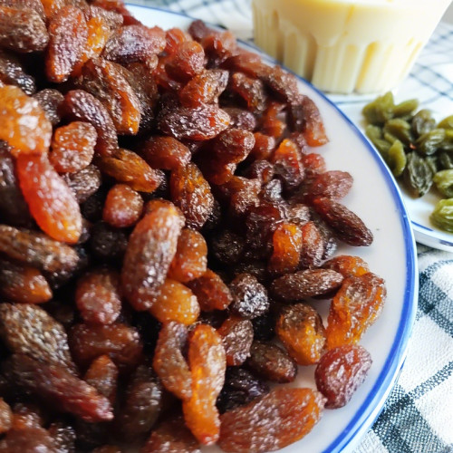 Wholesale Sultana Red Raisins | OEM&ODM Available | Natural Dried Grapes for Snacks