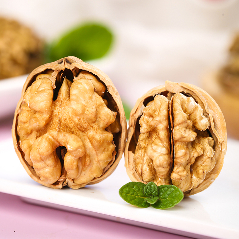 W185 In-Shell Walnuts vs. Other Varieties: Which is Better for You?