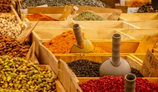 The Ultimate Guide to Spices and Seasoning Retailers