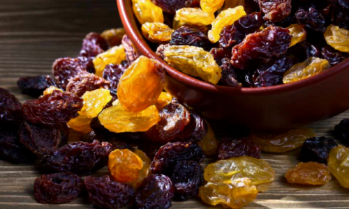GOODLUCK's Ultimate Guide: Golden Raisins vs Black Raisins – Unveiling the Superior Choice for Your Health and Palate