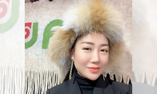 Susan — As Reported by a Leading Chinese Media: The Chinese Woman Received by a Foreign President, Mining on the Pamir Plateau