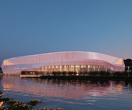 Curtain wall facade for stadium and public building