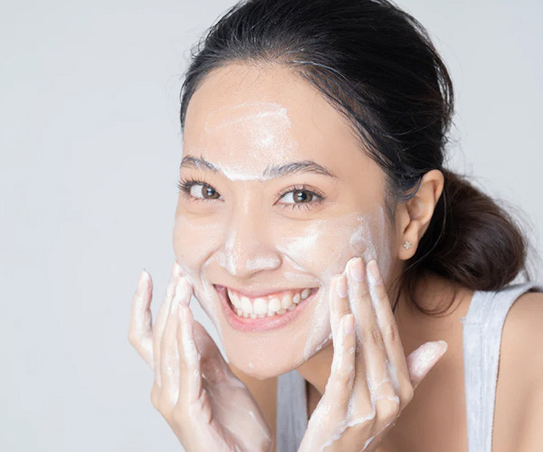 Private Label Facial Cleaning Products Customization and OEM Manufacturing