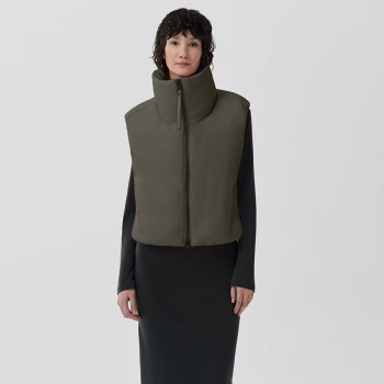 Custom Ladies Turtleneck Puffy Vest Manufacturer | Ginwen