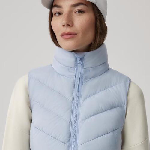 Custom Lightweight Hooded Puffy Vest Manufacturer | Ginwen