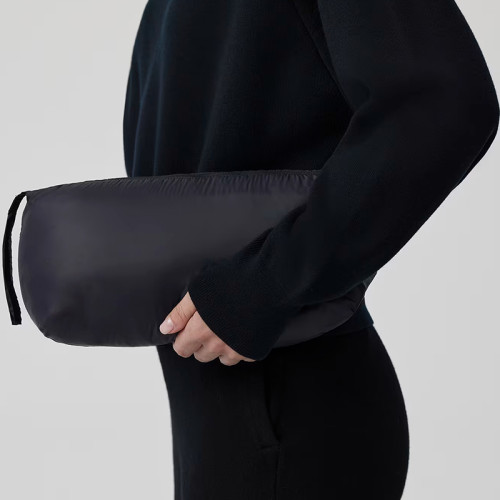 Custom Turtleneck Hooded Down Jacket Manufacturer | Ginwen