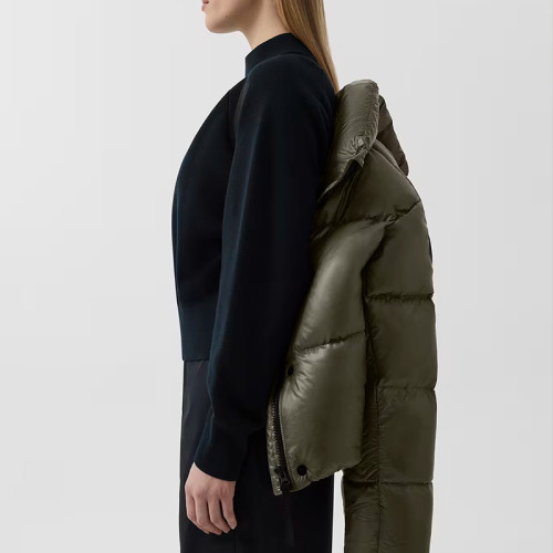Custom Cropped Glossy Puffy Jacket Manufacturer | Ginwen