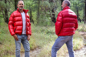 Подходит ли пуховик для зимы?