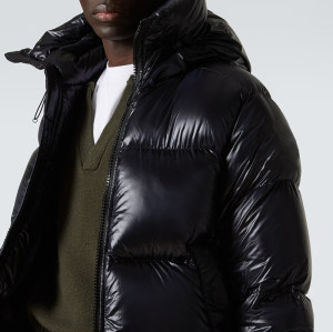 Custom Streetwear Glossy Hooded Puffer Jacket Manufacturer | Ginwen
