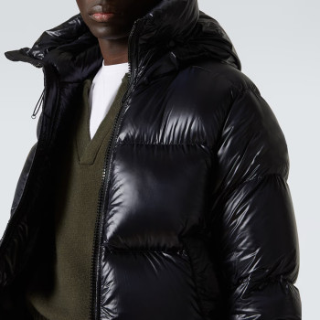 Custom Streetwear Glossy Hooded Puffer Jacket Manufacturer | Ginwen