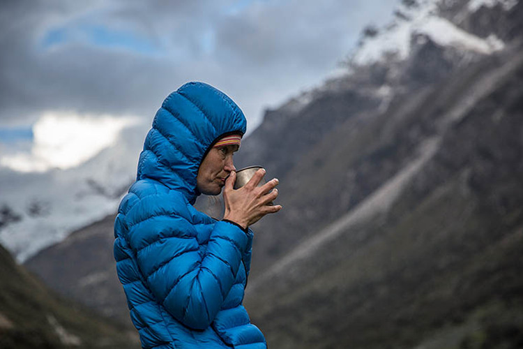 Top 8 Custom Down Jacket Manufacturers in China