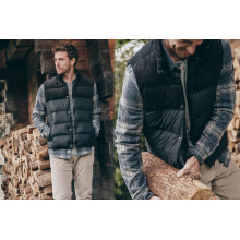 Custom Down Jacket Procurement Trends in the U.S. Market: What Brands Should Know in 2025