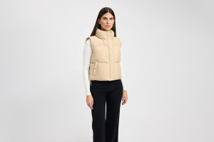 OEM & ODM Women's Puffer Jacket Factory in China: A Complete Guide for Fashion Brands