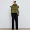 Inside Modern Puffer Vest Factories: Technology, Automation, and Craftsmanship