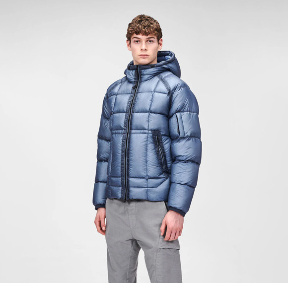 Custom Men’s Lightweight & Warm Quilted Puffer Jacket Manufacturer | Ginwen