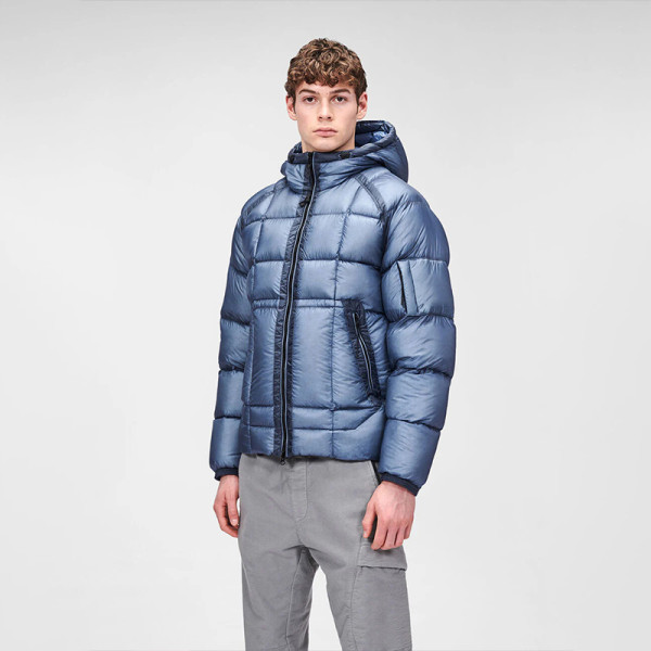 Custom Men’s Lightweight & Warm Quilted Puffer Jacket Manufacturer | Ginwen
