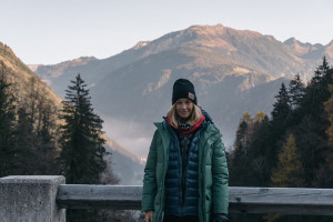 Small Batch Puffer Jacket OEM Manufacturer (MOQ 60) | Custom Private Label Production