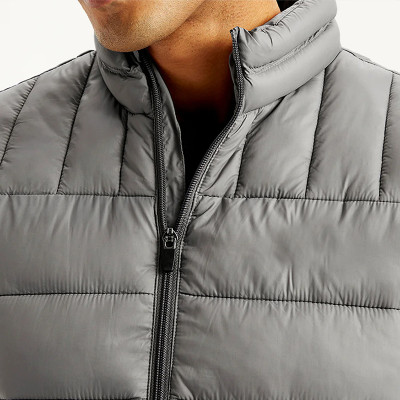 Custom Men’s Casual Lightweight Grey Down Vest Manufacturers | Ginwen