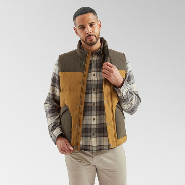 Custom Men’s Lightweight Warm Colorblock Down Vest Supplier in China