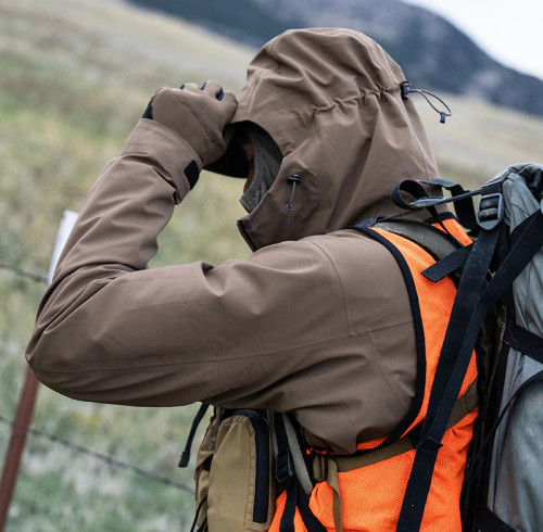 2025 Consumer Insight: Buyers Want Warmth, Lightness, and Versatility in Their Down Jackets